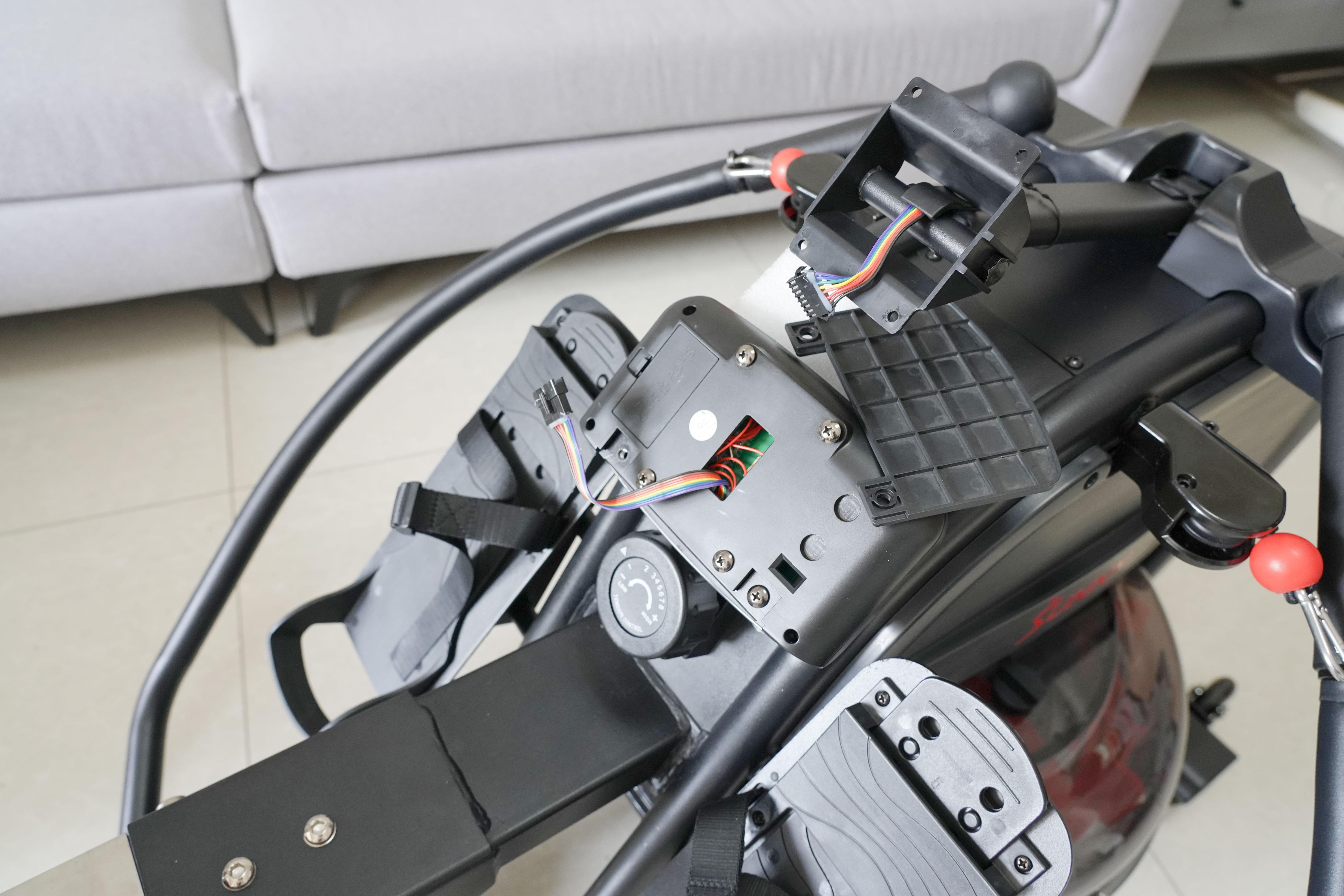 摇桨划船机,简易划船机和水阻划船机区别大吗