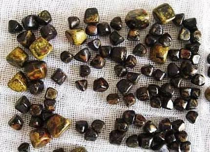 胆囊结石24mmx18mm需要做手术吗,得了胆囊结石该怎么办