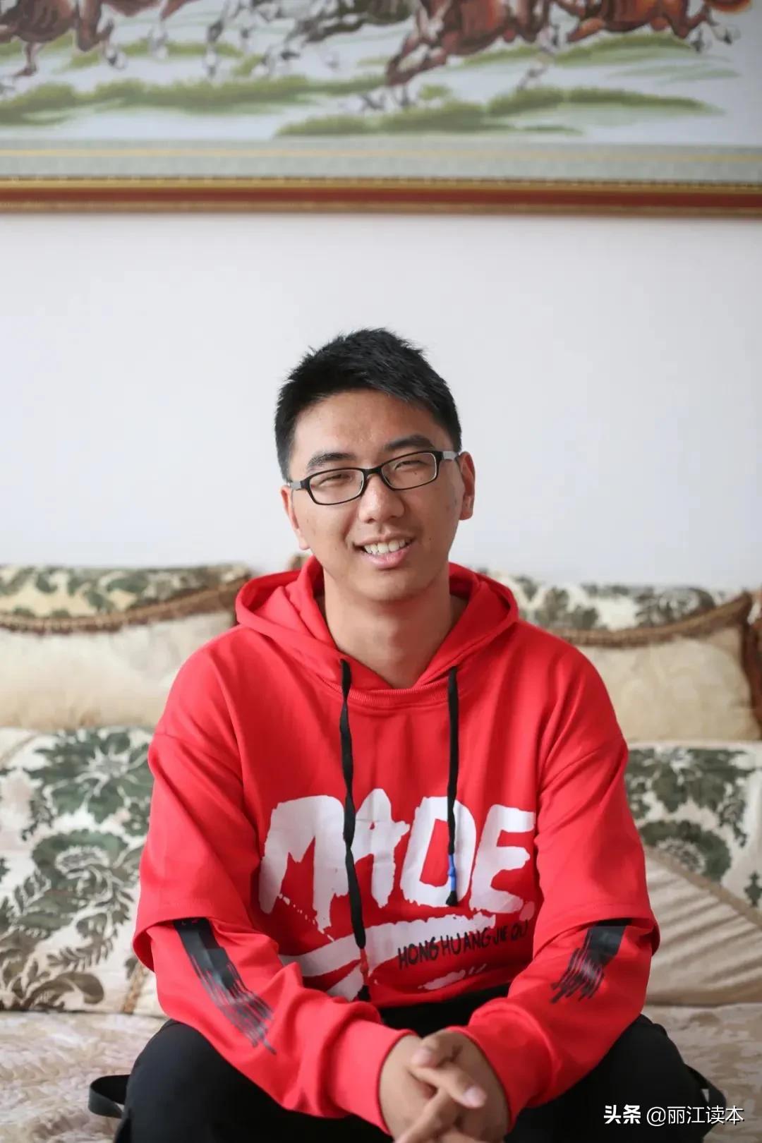 丽江被清华录取,丽江2022年清华北大录取的学生