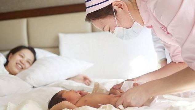 同辉家政金牌月嫂告诉你宝妈产后12种康复护理注意要点