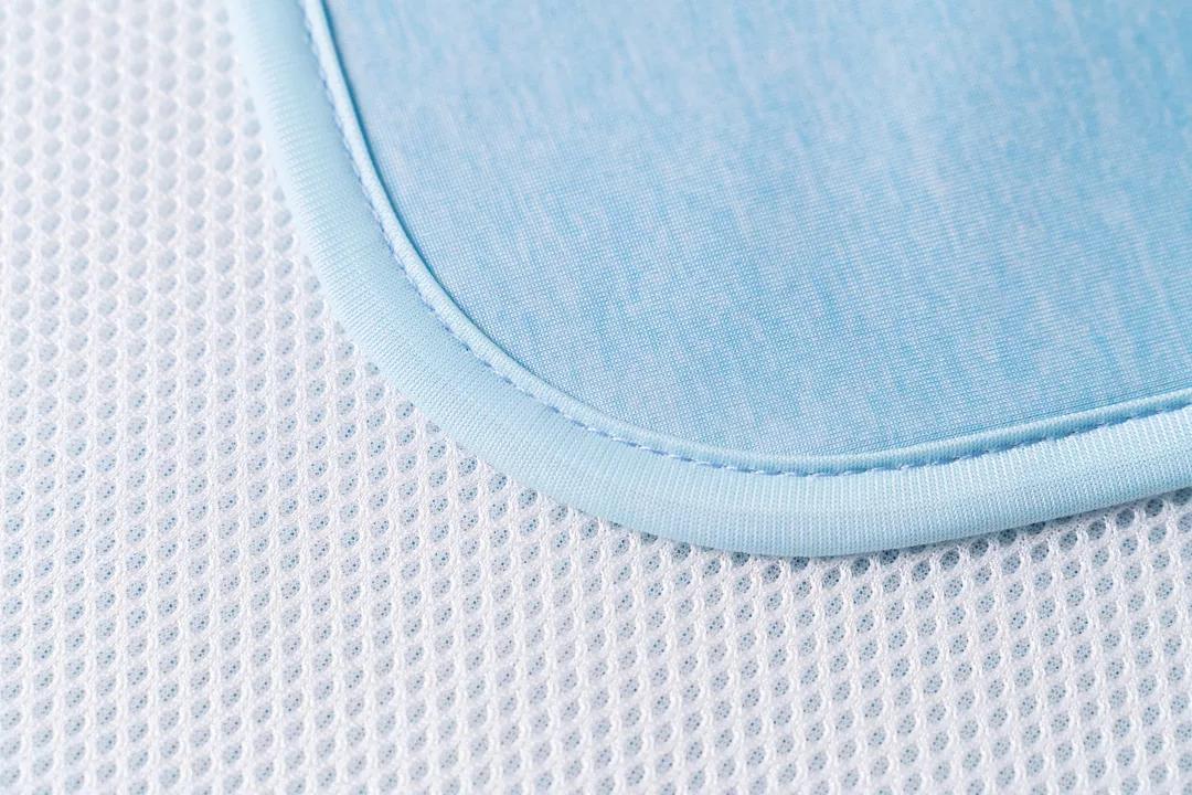 100%冰丝凉席柔软如床单,冰丝凉席一点不冰