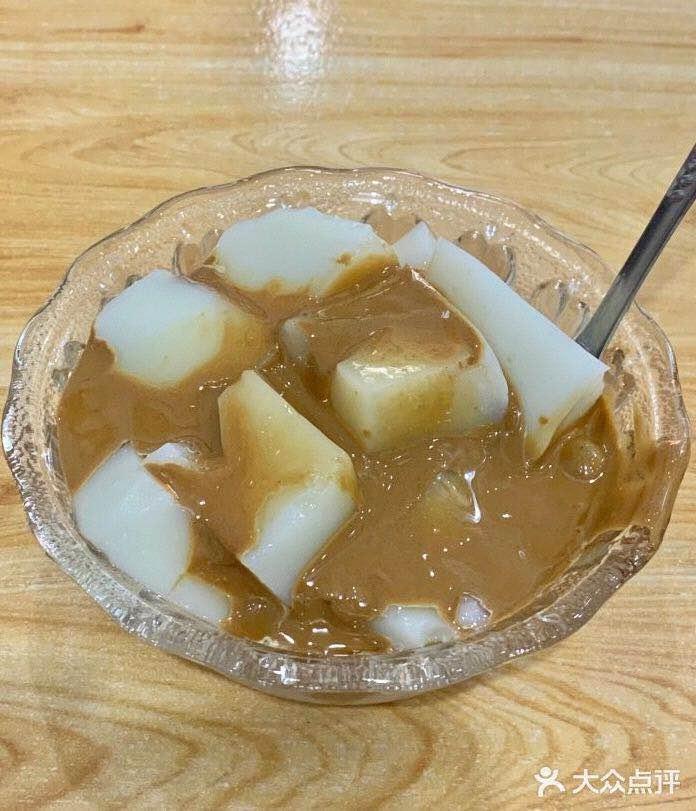 乐山冰粉在哪个地方,乐山最好吃的凉糕和冰粉