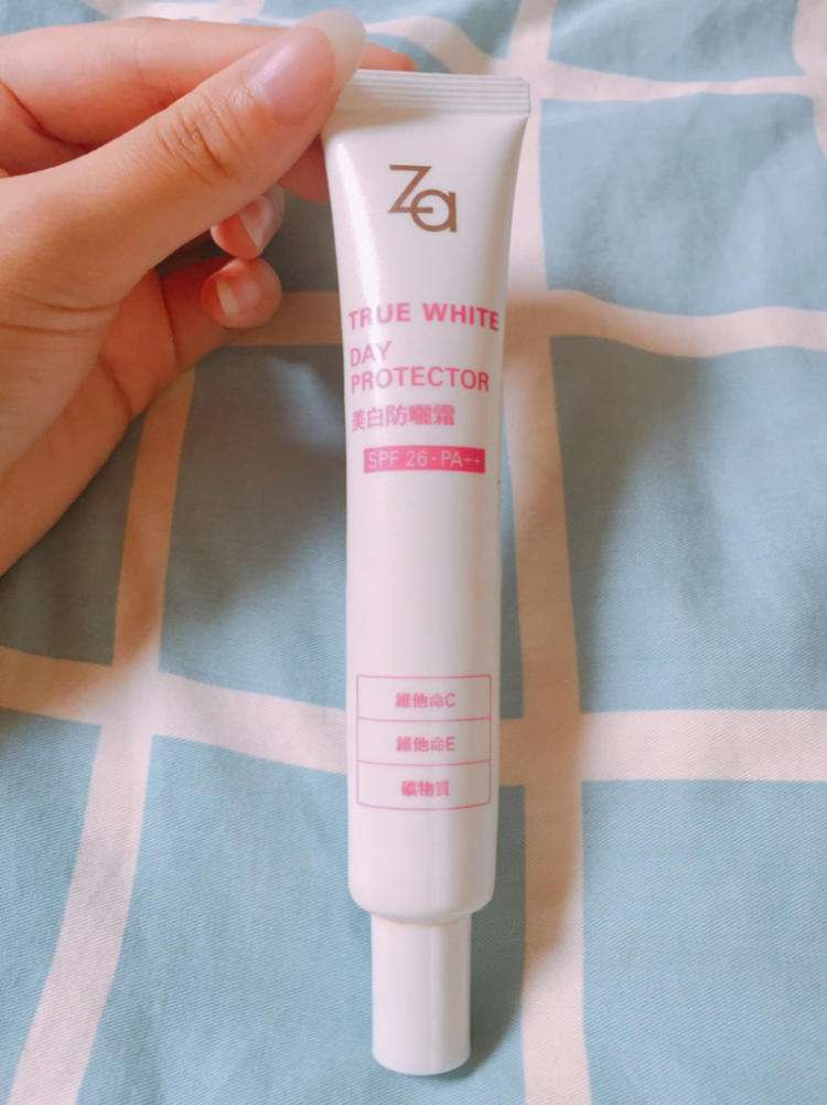 怎么用隔离防晒化个干净底妆,防晒隔离哪个比较适合底妆