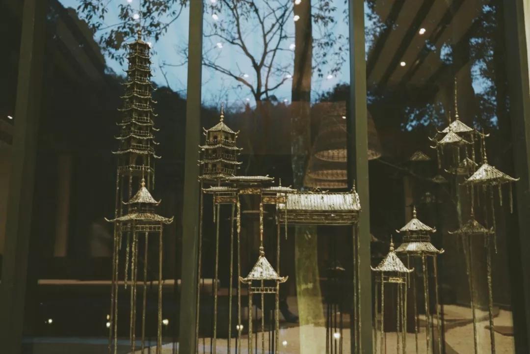 森林秘境的温泉,森林里野奢温泉度假酒店下午茶