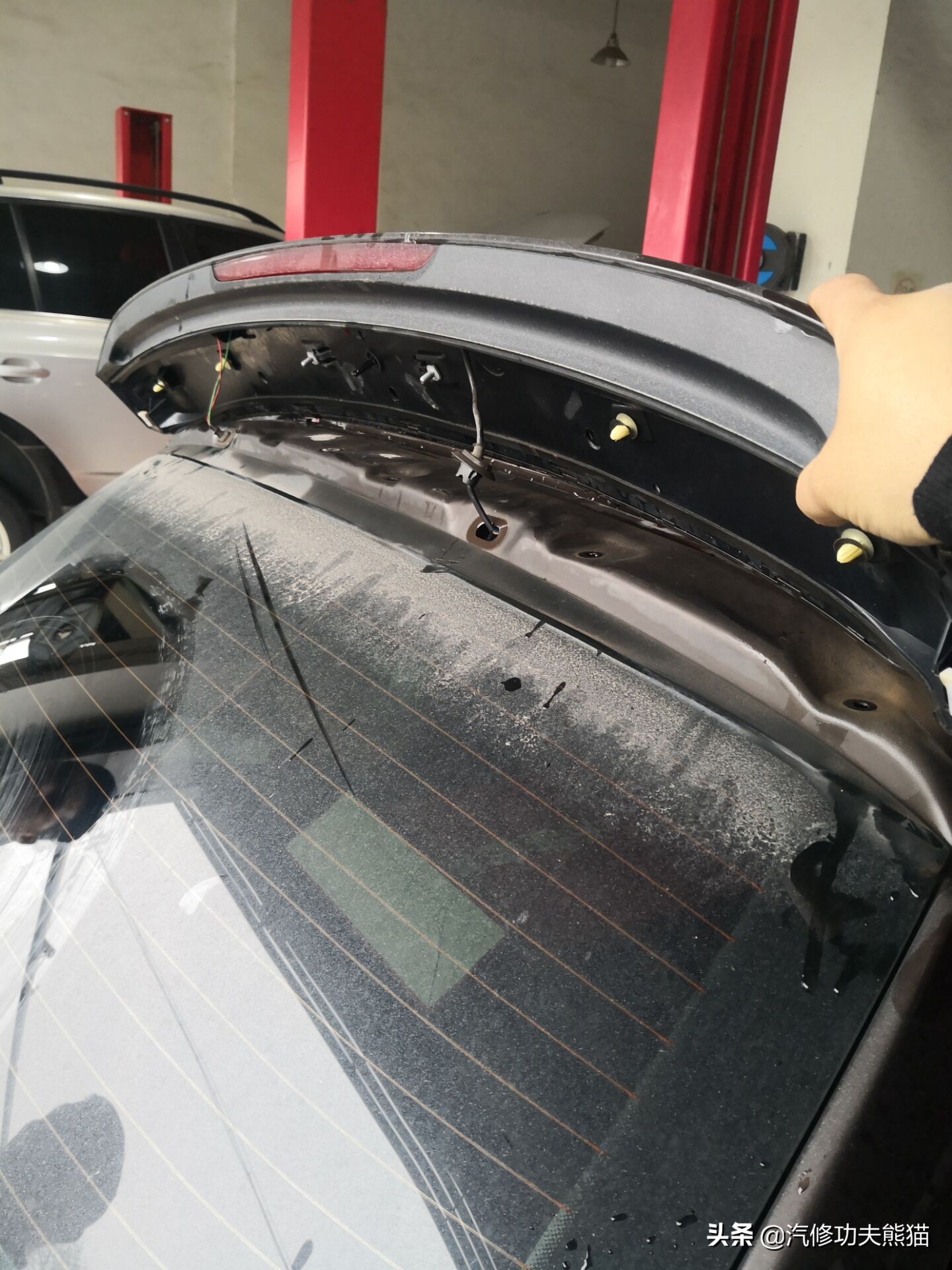 奥迪第三代ea888怎么还烧机油,奥迪的三代ea888烧机油吗