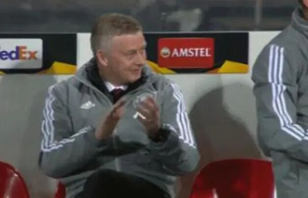 曼联新援伊哈洛战术,伊哈洛禁区抽射