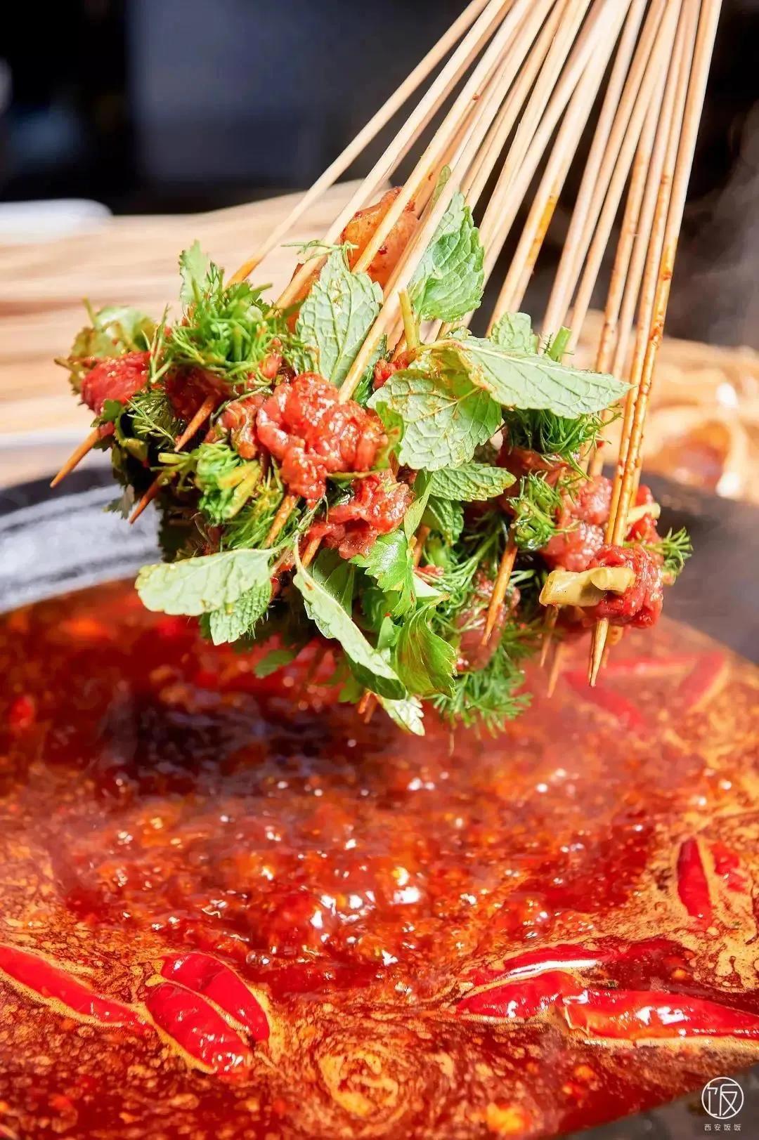 这家mall疯了！大牌美食5折嗨吃，还有DQ暴风雪免费送