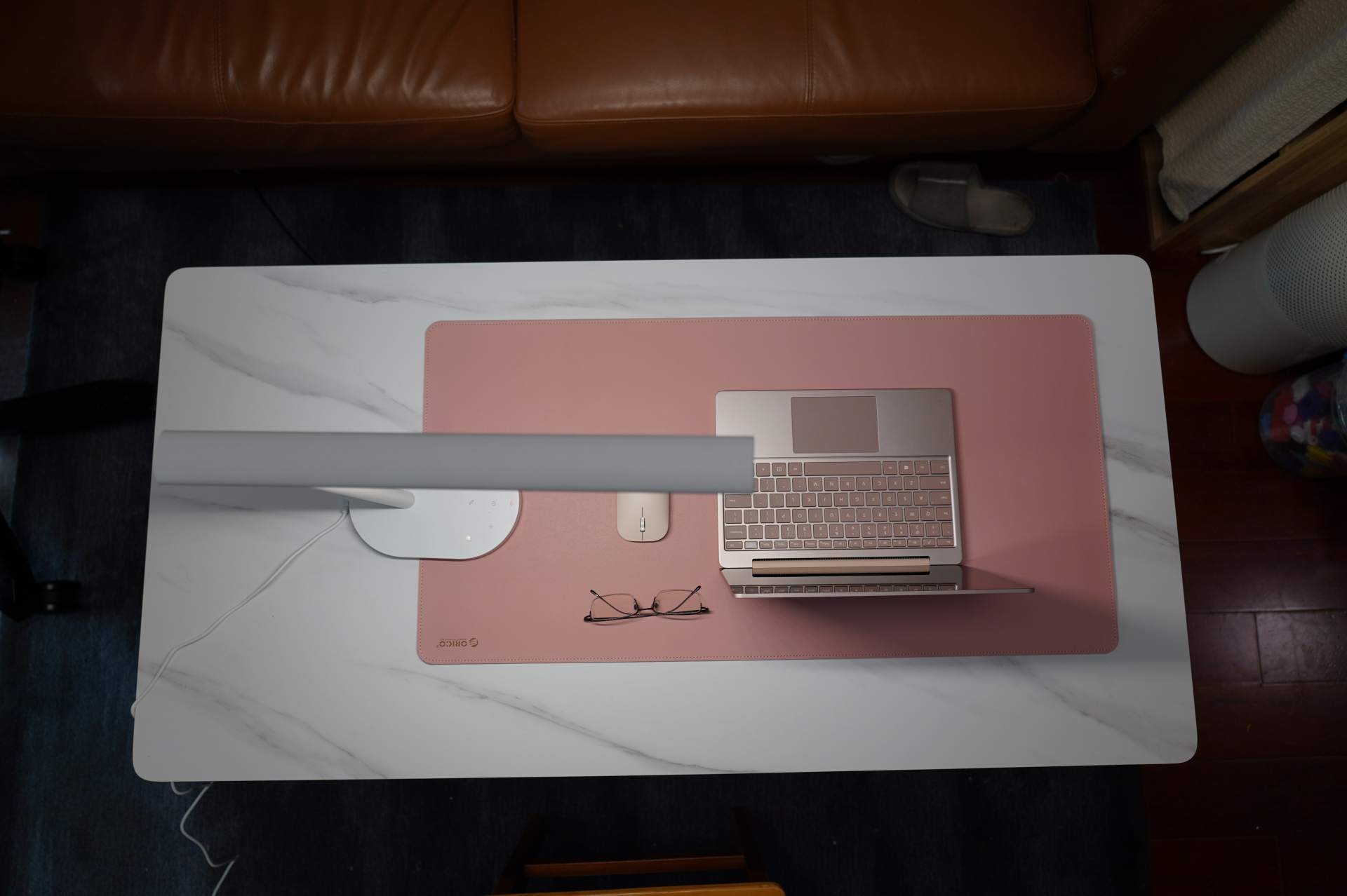 护眼台灯台式和落地款如何选,高性价比护眼台灯选择