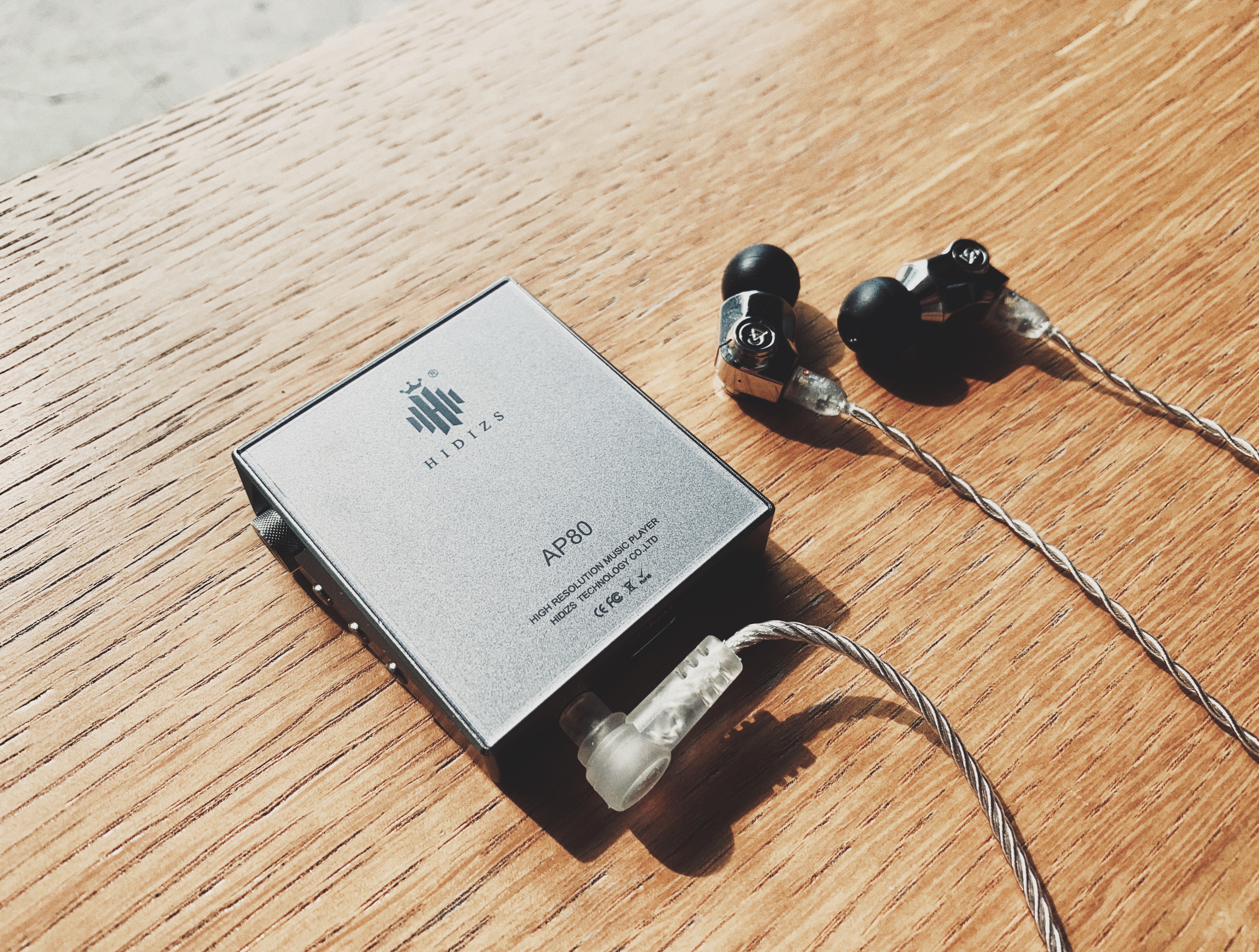 手机没有了耳机口,音乐*载下**网站被封杀,未来我们该如何HIFI?