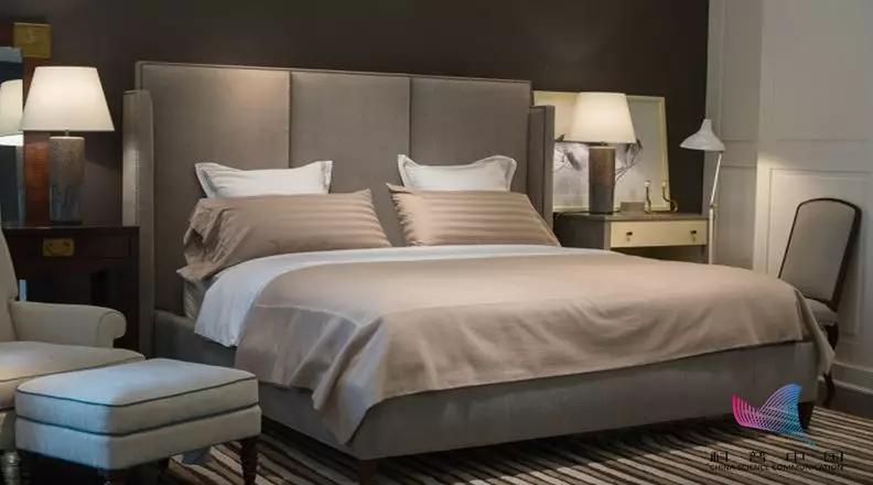 睡觉是硬床好还是软床好,10岁小朋友睡硬床好还是软床好