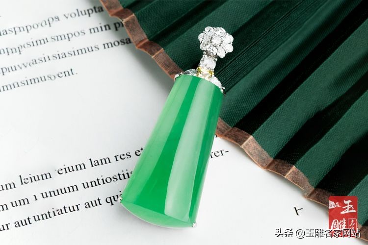 冰种和糯冰种翡翠价格,冰种玉髓和冰种翡翠对比