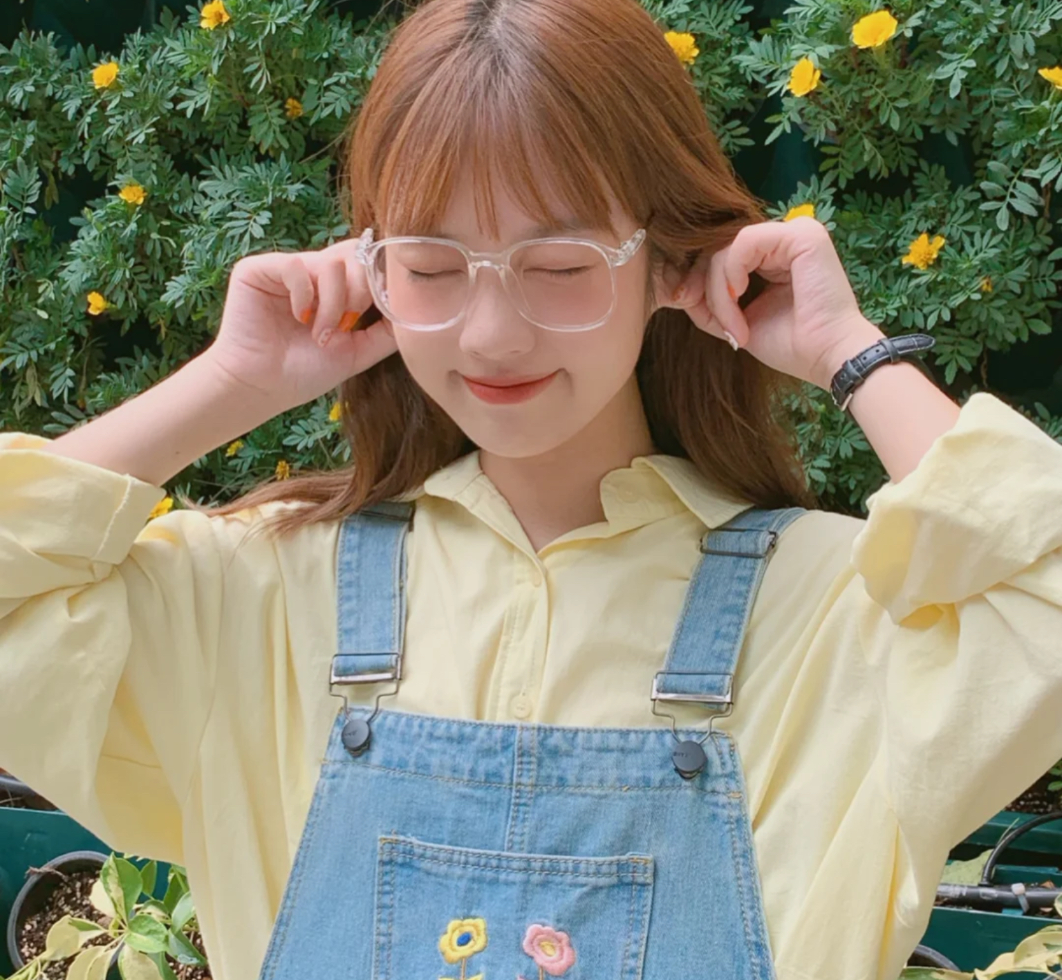 平胸的女孩是怎样的,平胸女人有气质