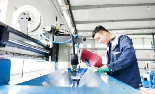 “七朵金花”结硕果力争上游促振兴-朝阳市7个省级经济开发区建设成果侧记