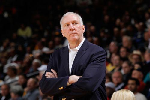 雷阿伦绝杀前詹姆斯失误,詹姆斯最后一秒绝杀马刺