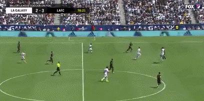 伊布晒大罗合影,伊布晒倒钩绝杀图