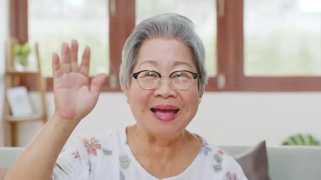 Youarefunny可不是你很有趣！这样夸人，小心对方跟你急