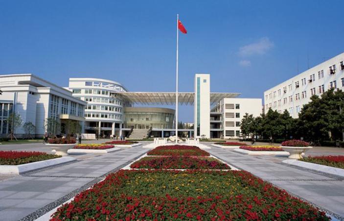 江苏高校排名第一的专业,全国大学法学院排名