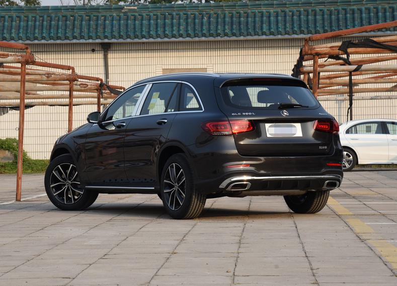 40万放弃奔驰提高尔夫,40万放弃宝马