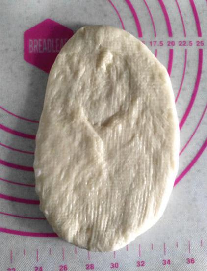 吐司面包怎么做不干硬,吐司面包为什么外边干硬