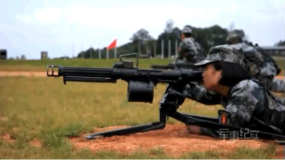 解放军沙漠突击步枪,解放军又一款神器横空出世