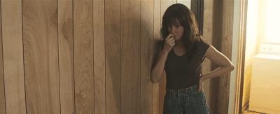 痴心妻子为“爱”绑架无知少女满足丈夫的施虐癖！