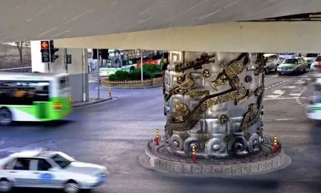 他听了我的话,在上海买了这套房,从此以后飞黄腾达