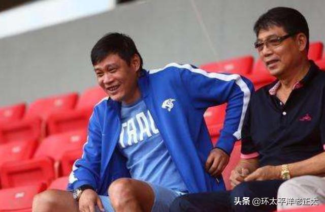 足坛巨匠去世,足坛球星坠机去世