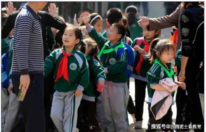 小学化倾向的危害及解决对策,学前教育禁止小学化案例