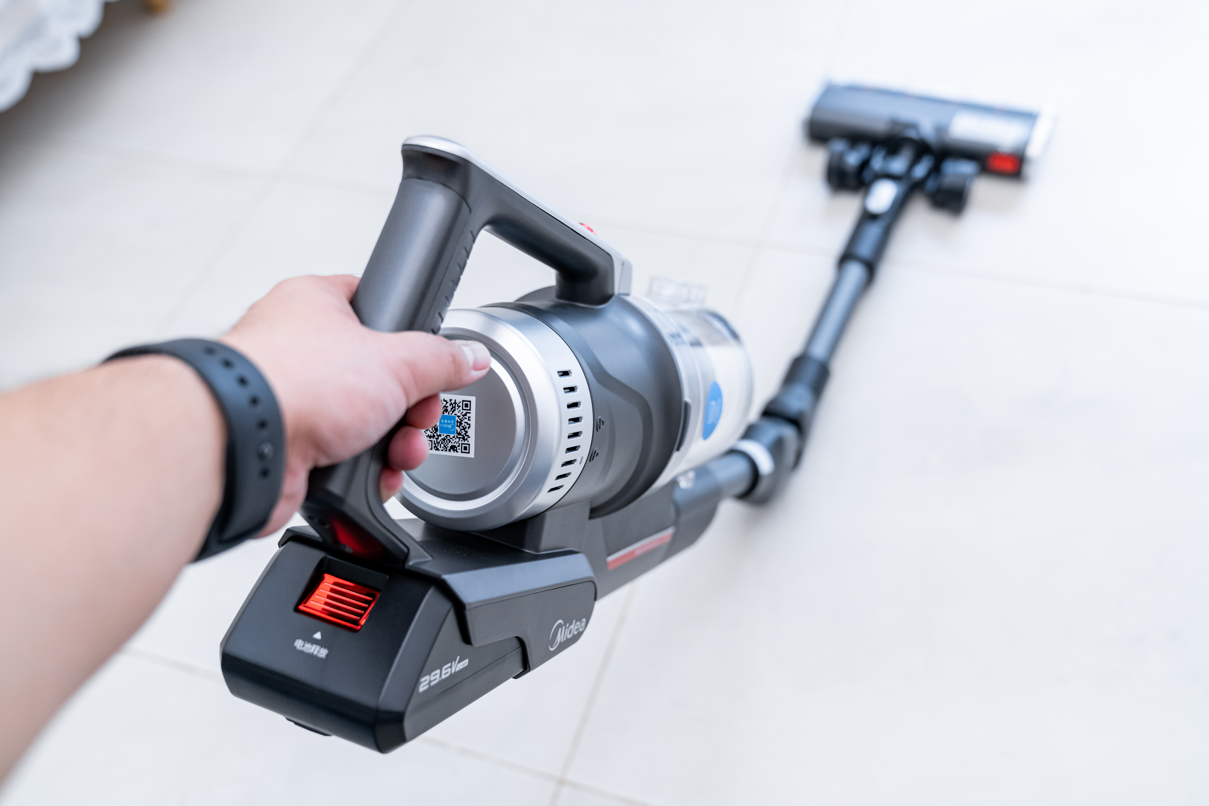 美的p7弯折吸尘器初体验,美的吸尘器深度清洁