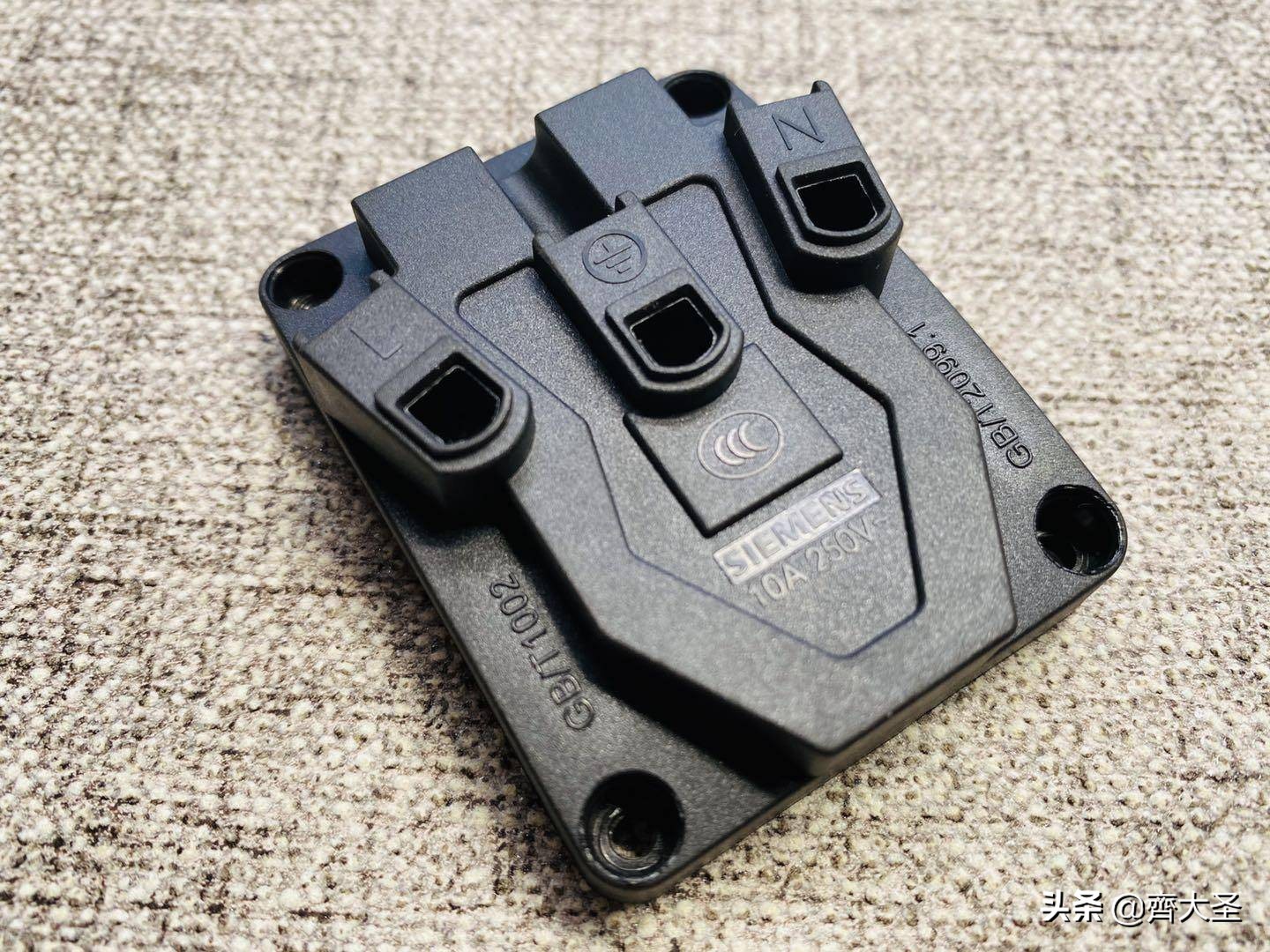 开关插座对比测评什么值得买,最具性价比开关插座测评