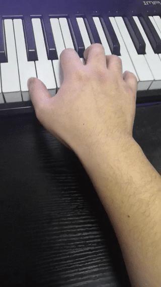 手小怎么弹八度,双八度怎么弹初学者