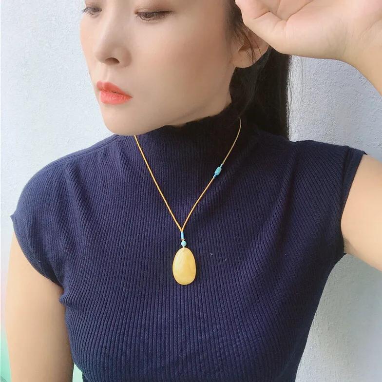 项链怎么戴最潮,项链戴多几条怎么搭配