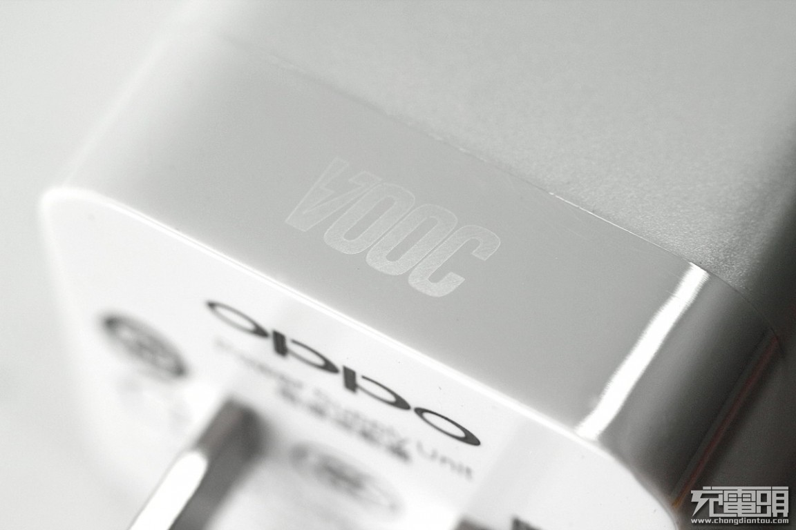 oppo闪充线拆解,oppo闪充65w充电器