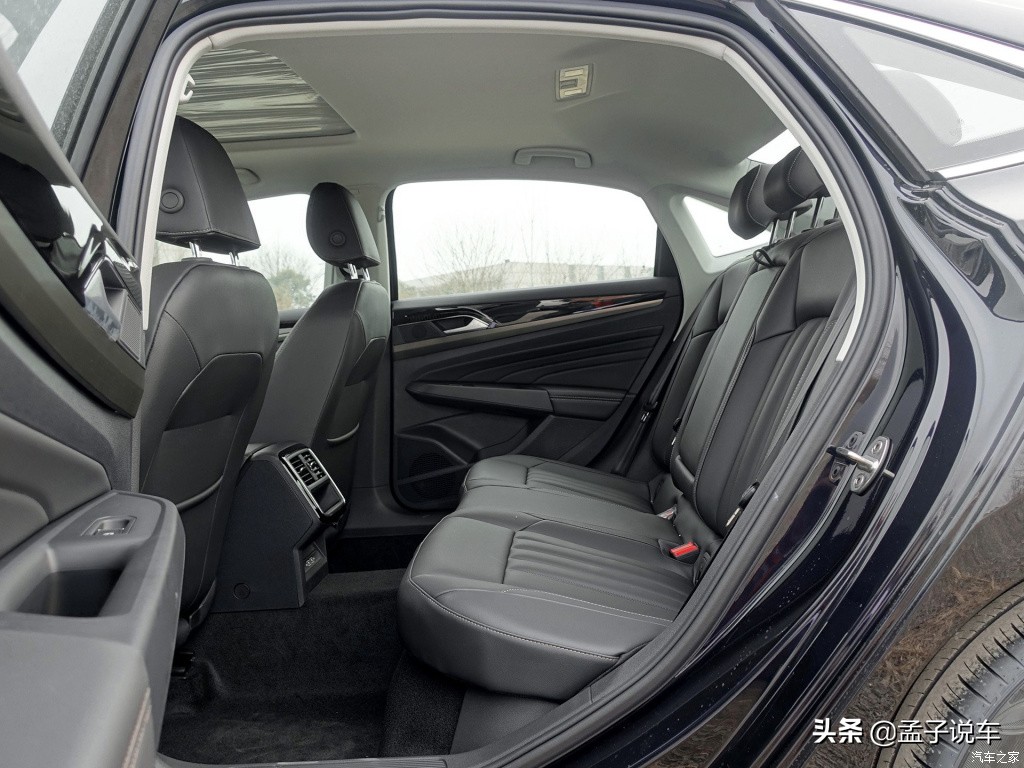 新大众帕萨特1.4t低配多少钱,大众帕萨特1.4t裸车多少钱