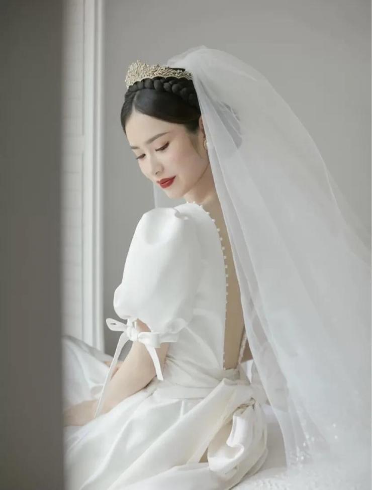 如何正确挑选适合自己的婚纱礼服,怎么才能正确的选婚纱