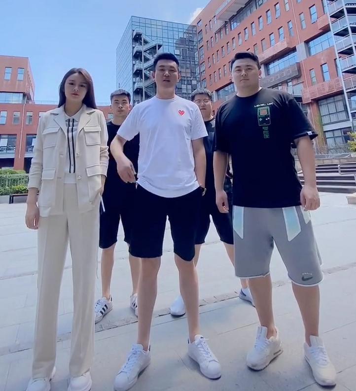 直播6小时卖了100件,直播卖货6亿元