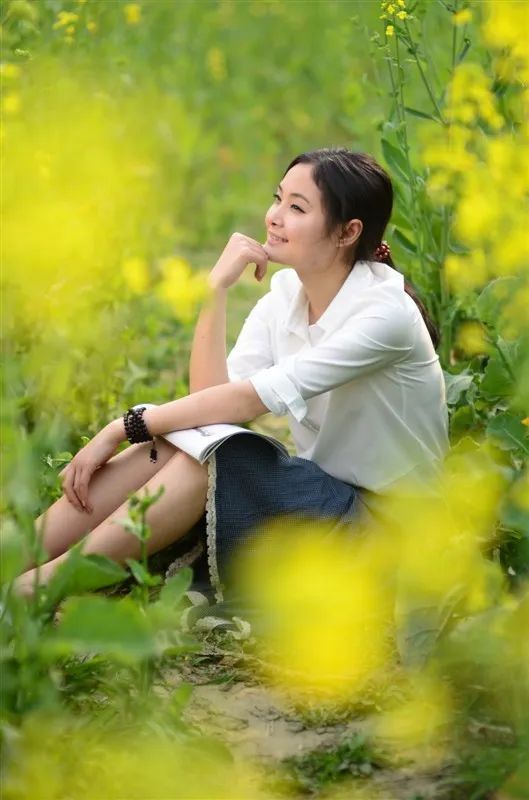 天空下雨了，可以打伞；心下雨了，该怎么办呢