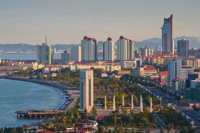 三亚和青岛旅游哪里好,三亚和青岛哪个好玩