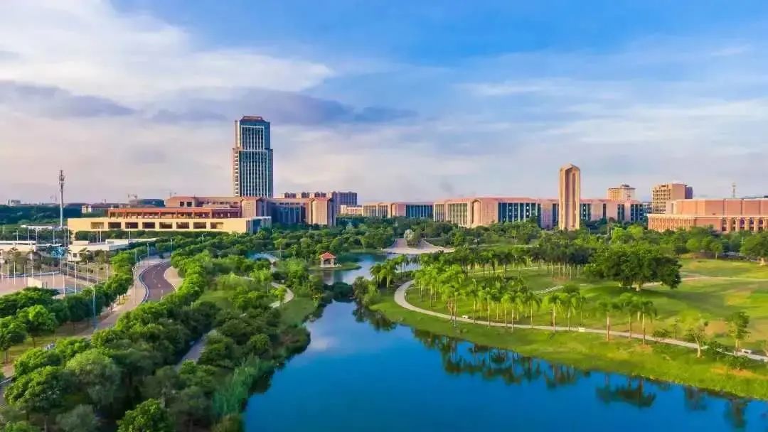 沿海大学海景房,盘点樱校的豪华海景房