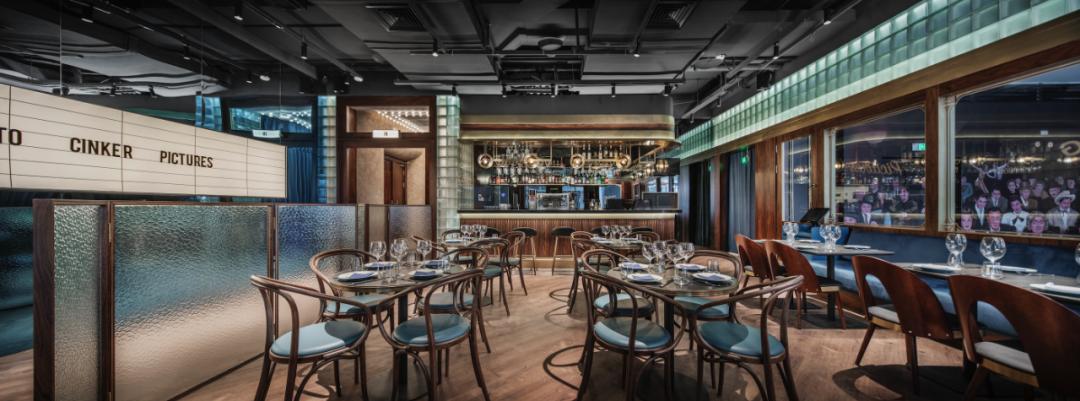 他们把滨海别墅打造成国际文化栖聚街区，升级了厦门的封面