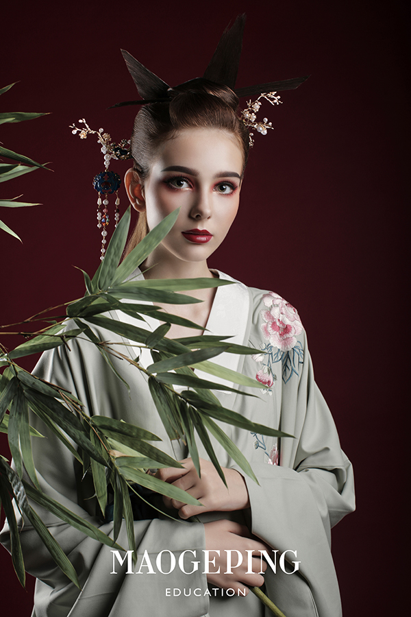 如何成为一名新娘化妆师,如何成为新娘化妆师