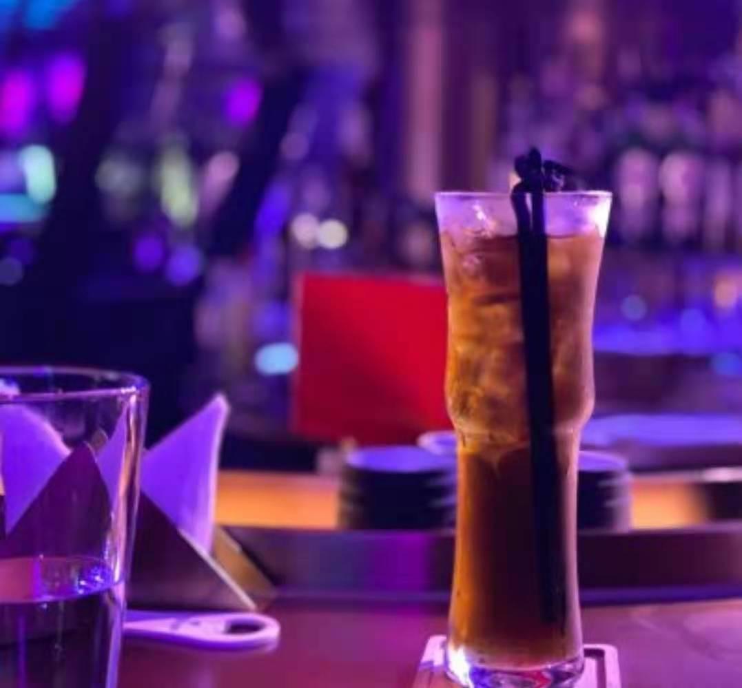 武汉最热门的酒吧,武汉toponeclub顶级酒吧