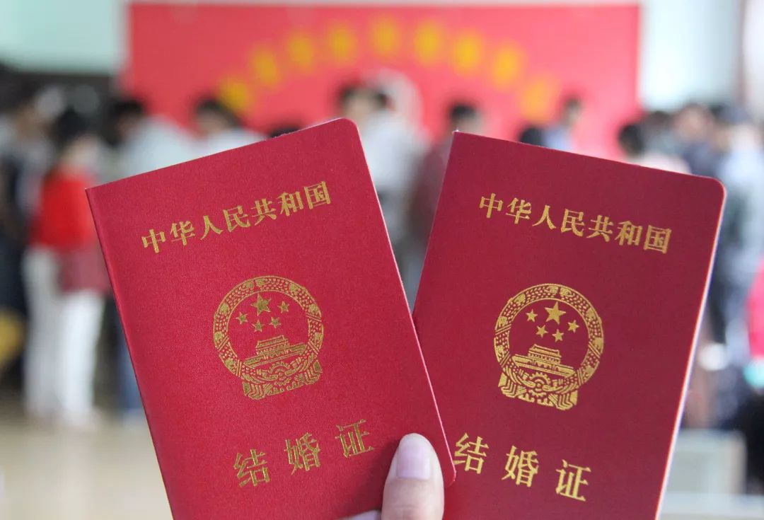 刚毕业到底应不应该买房,大学一毕业就结婚利弊