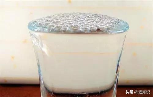 茅台王子酒测评：大厂嫡系，中档酱香酒的不二之选