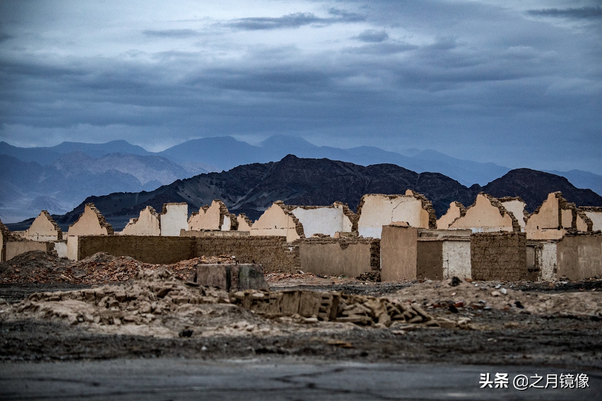 冷湖：岁月留痕英雄魂犹在，火星穿越大漠情依然，柴达木探秘2