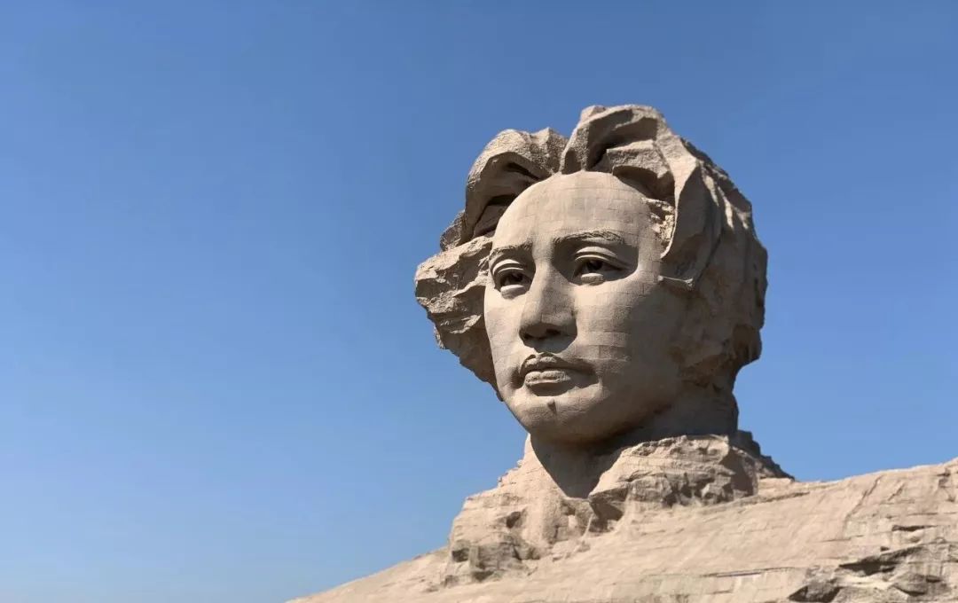 享受这个城市的美好,感受长沙这座不夜城