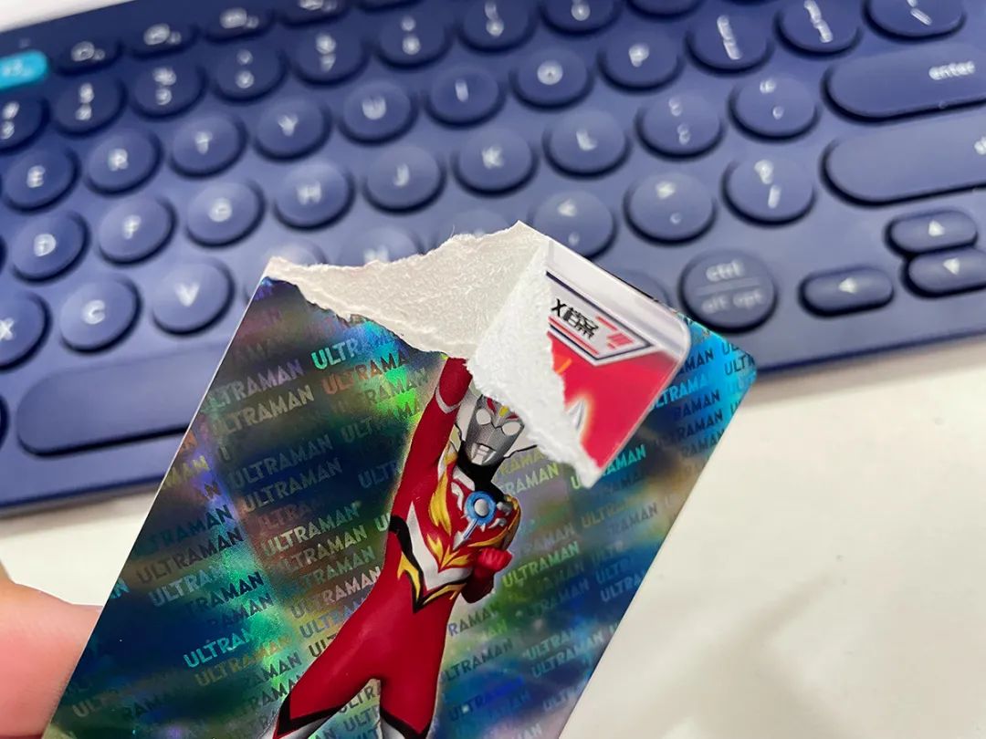 熊孩子买奥特曼卡片的新闻,奥特曼卡片3000元