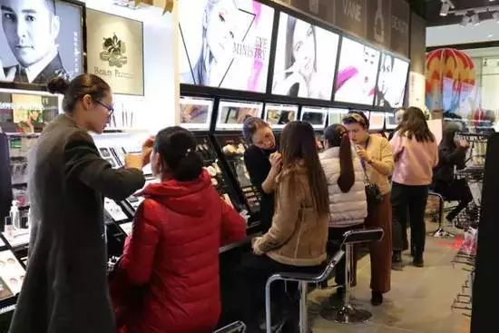 狐狸小妖美妆直播,狐狸小妖美妆博主