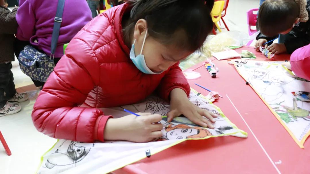 风筝节启幕|放飞梦想，中国加油!当代购物中心风筝节进行中