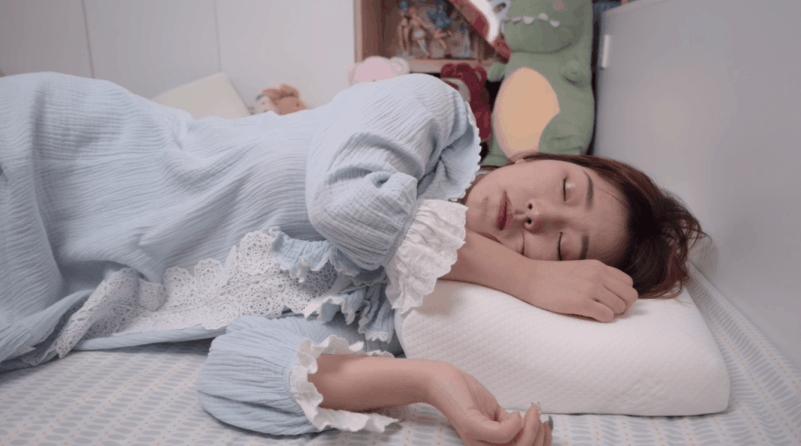 怎么选择适合自己的颈椎枕头,怎么选适合脖子的枕头